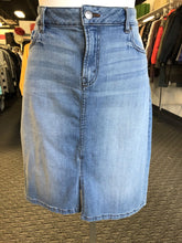 Load image into Gallery viewer, Dynamite denim skirt L