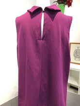 Load image into Gallery viewer, Banana Republic (outlet) sleeveless top L