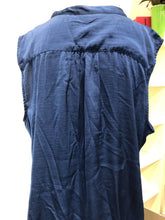 Load image into Gallery viewer, Banana Republic (outlet) satiny sleeveless top L