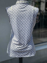 Load image into Gallery viewer, Nivo Sleeveless Top S