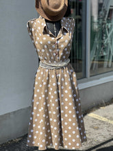 Load image into Gallery viewer, Unbranded Vintage Polka dot Dress S