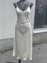 Load image into Gallery viewer, Wilfred Free Slip Dress XS