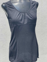 Load image into Gallery viewer, Lululemon Tank Top 6