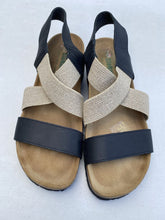 Load image into Gallery viewer, BioNatura sandals 37