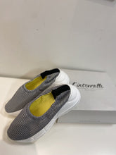 Load image into Gallery viewer, L'intervalle platform slip ons NWT 41