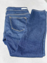 Load image into Gallery viewer, Pilco and the Letterpress High Rise Skinny Jeans 29