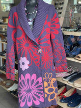 Load image into Gallery viewer, Kooi Knitwear Sweater L