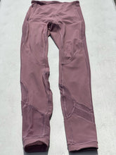 Load image into Gallery viewer, Lululemon Mesh Section Leggings 2