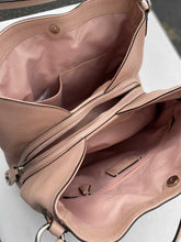 Load image into Gallery viewer, Coach Pebbled Handbag