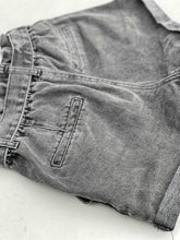 Load image into Gallery viewer, Garage Paperbag shorts 0