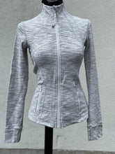 Load image into Gallery viewer, Lululemon Heathered Sweater 4