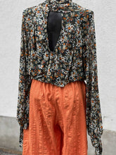 Load image into Gallery viewer, Free People Top Long Sleeve L