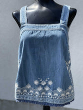 Load image into Gallery viewer, Meadow Rue by Anthropologie Top 2