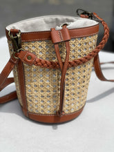 Load image into Gallery viewer, Tommy Bahama Wicker Handbag