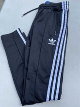 Load image into Gallery viewer, Adidas Pants S