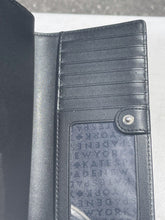 Load image into Gallery viewer, Kate Spade Wallet