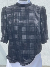 Load image into Gallery viewer, Heydress Top Short Sleeve S