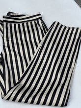 Load image into Gallery viewer, Zara Striped Pants XS