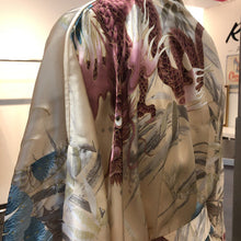 Load image into Gallery viewer, Japanese silk robe O/S