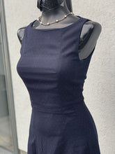 Load image into Gallery viewer, H&M Dress 4