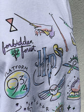 Load image into Gallery viewer, Harry Potter Sweater S