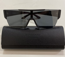 Load image into Gallery viewer, Burberry Sunglasses