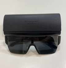 Load image into Gallery viewer, Burberry Sunglasses
