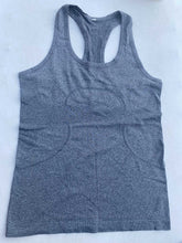 Load image into Gallery viewer, Lululemon Tank Top 6