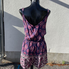 Load image into Gallery viewer, Twik/Simons Romper M