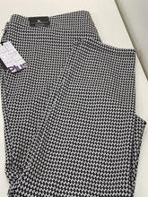 Load image into Gallery viewer, Jules & Leopold Leggings 1X NWT