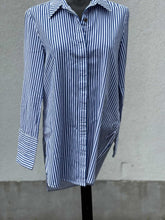 Load image into Gallery viewer, Contemporaine Striped Top M