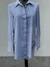 Load image into Gallery viewer, Contemporaine Striped Top M