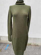 Load image into Gallery viewer, Rachel Rachel Roy Sweater Dress S