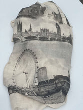 Load image into Gallery viewer, Sandra Angelozzi London Scene Scarf