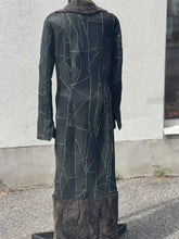 Load image into Gallery viewer, Sheri Bodeli Shearling Long Coat Vintage 8