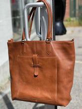 Load image into Gallery viewer, Made in Canada Handbag(Missing Long Strap)