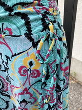 Load image into Gallery viewer, Soybu Skirt M