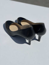 Load image into Gallery viewer, Nine West Heels 7M