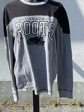 Load image into Gallery viewer, Roots Top Long sleeve M