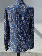 Load image into Gallery viewer, Michael Kors Silk Ruffle Blouse 2