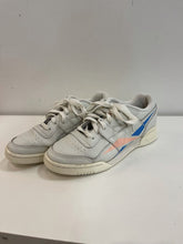 Load image into Gallery viewer, Reebok Classic sneakers 7