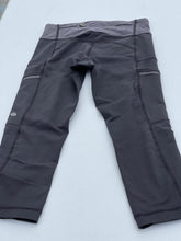 Load image into Gallery viewer, Lululemon Cropped Leggings 4