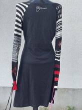 Load image into Gallery viewer, Desigual Dress M