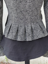 Load image into Gallery viewer, Lululemon Jacket 6 (Missing Hood As Is)