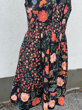 Load image into Gallery viewer, Kate Spade floral dress 10