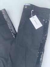 Load image into Gallery viewer, Frame sequin trim jeans 31 NWT