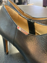 Load image into Gallery viewer, Coach booties 9.5