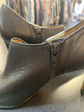 Load image into Gallery viewer, Coach booties 9.5