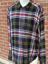 Load image into Gallery viewer, American Eagle boyfriend fit plaid button up L