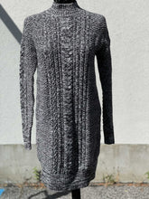 Load image into Gallery viewer, Gap Knit Dress M